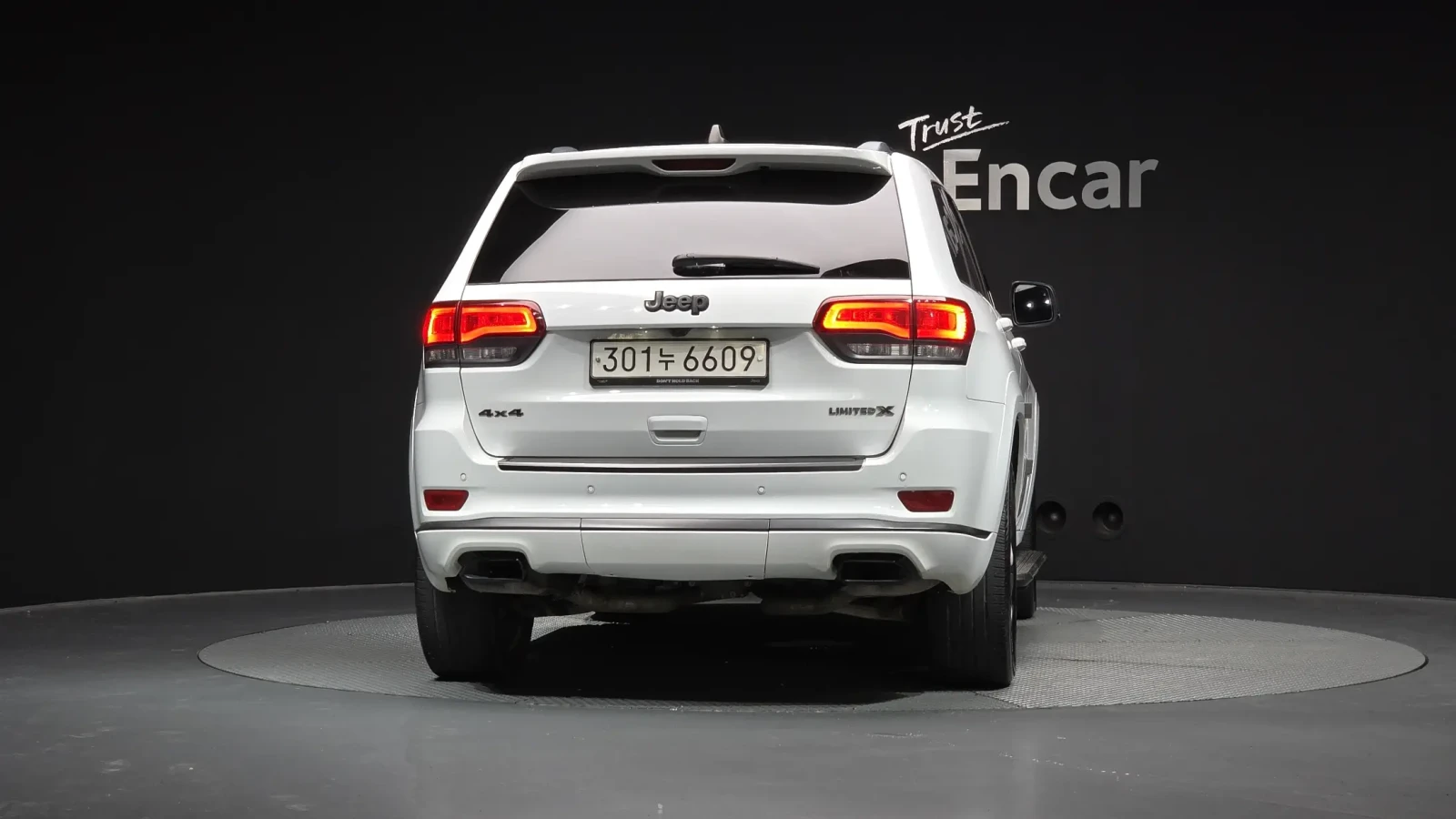 Jeep Grand cherokee 3.6 Limited X, снимка 4 - Автомобили и джипове - 54512988