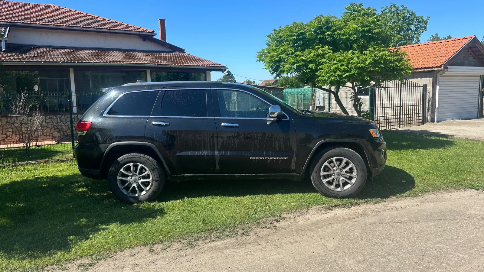Jeep Grand cherokee, снимка 2 - Автомобили и джипове - 54553347