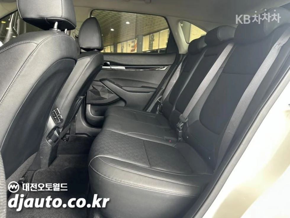 Kia Seltos | Mobile.bg � ����������� 13