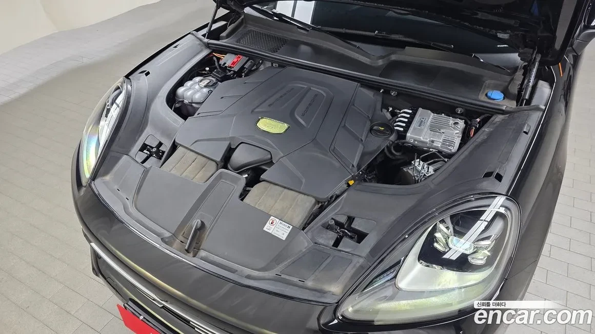 Porsche Cayenne 3.0L| MATRIX| DISTRONIC| BOSE| ADAPTIVE AIR SUSP| , снимка 17 - Автомобили и джипове - 55061638