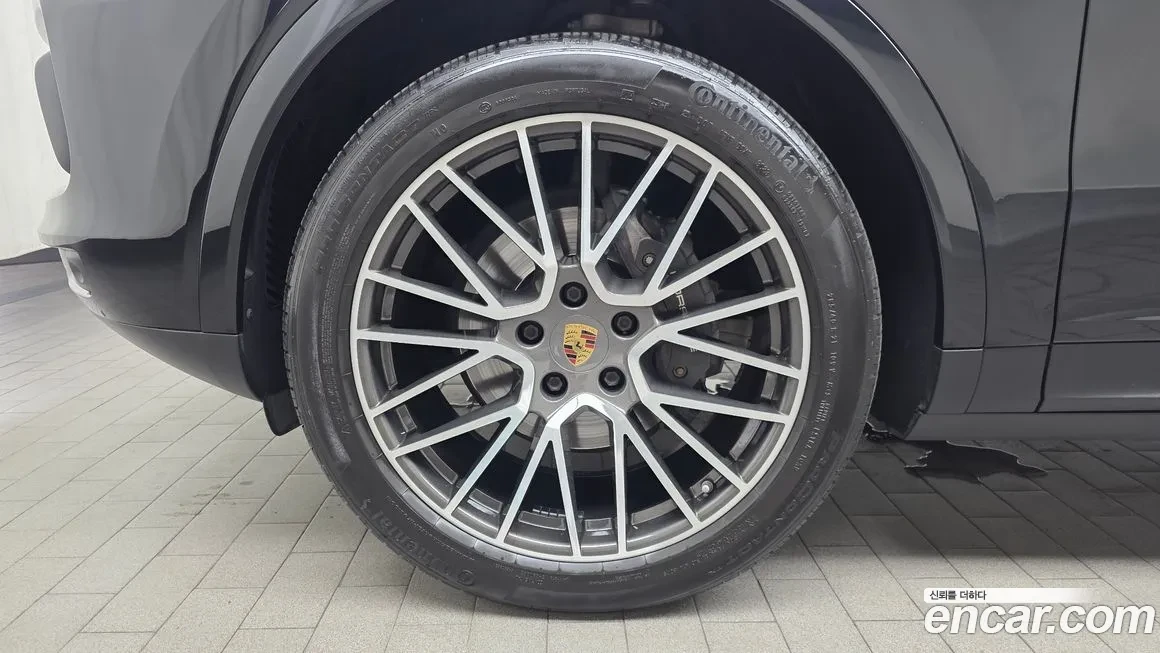 Porsche Cayenne 3.0L| MATRIX| DISTRONIC| BOSE| ADAPTIVE AIR SUSP| , снимка 16 - Автомобили и джипове - 55061638