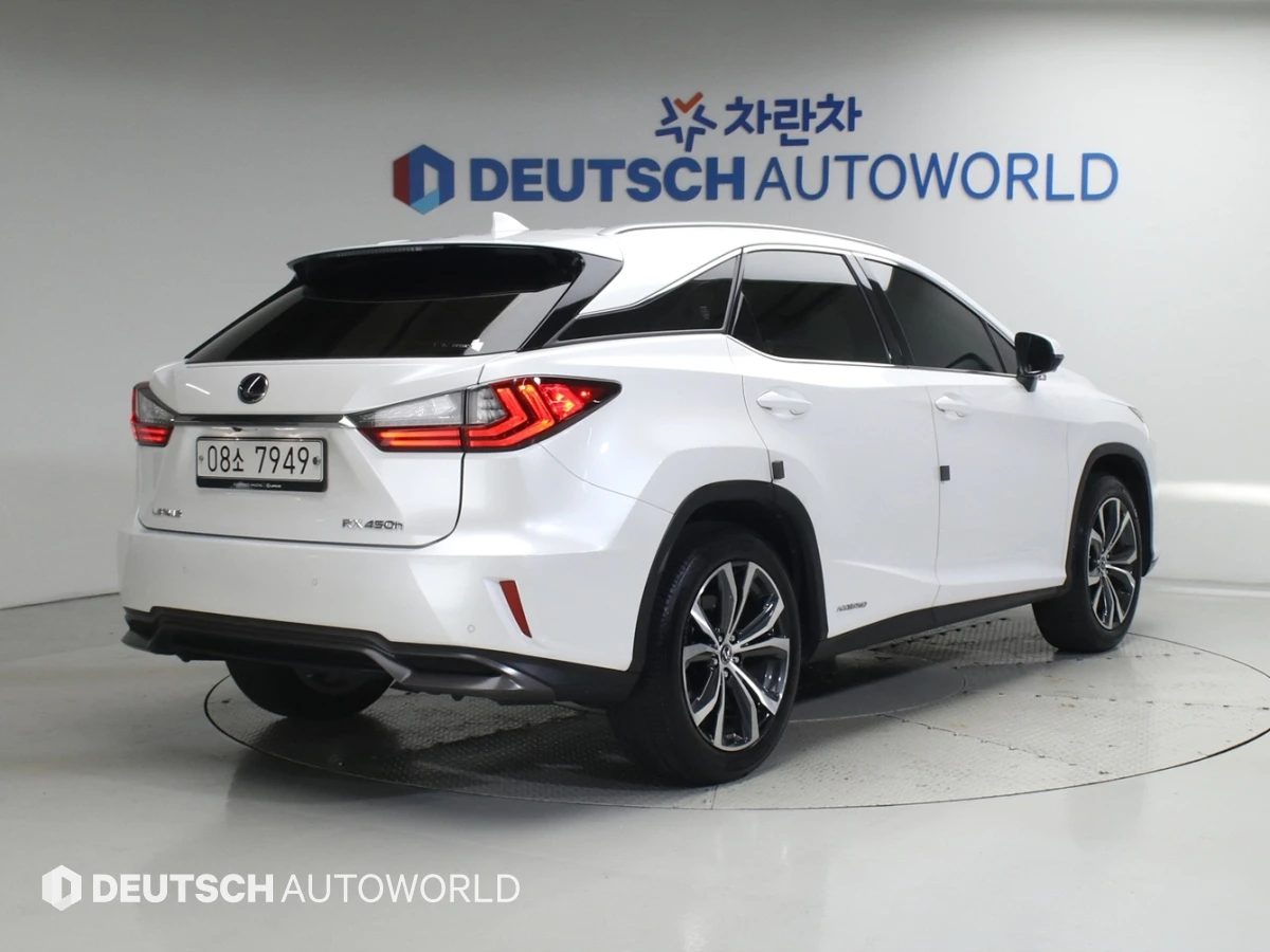 Lexus RX BLIND SPOT 360 ЛЮК КРАЙНА ЦЕНА* encareu.com, снимка 2 - Автомобили и джипове - 55350069