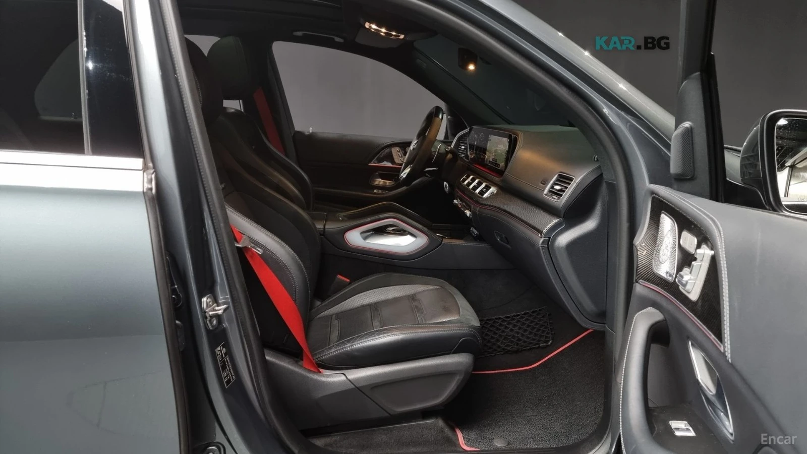 Mercedes-Benz GLE 53 AMG 4MATIC+ * HUD* 360* МАСАЖИ* КОЖА* НАВИ* ПАН, снимка 9 - Автомобили и джипове - 55797975