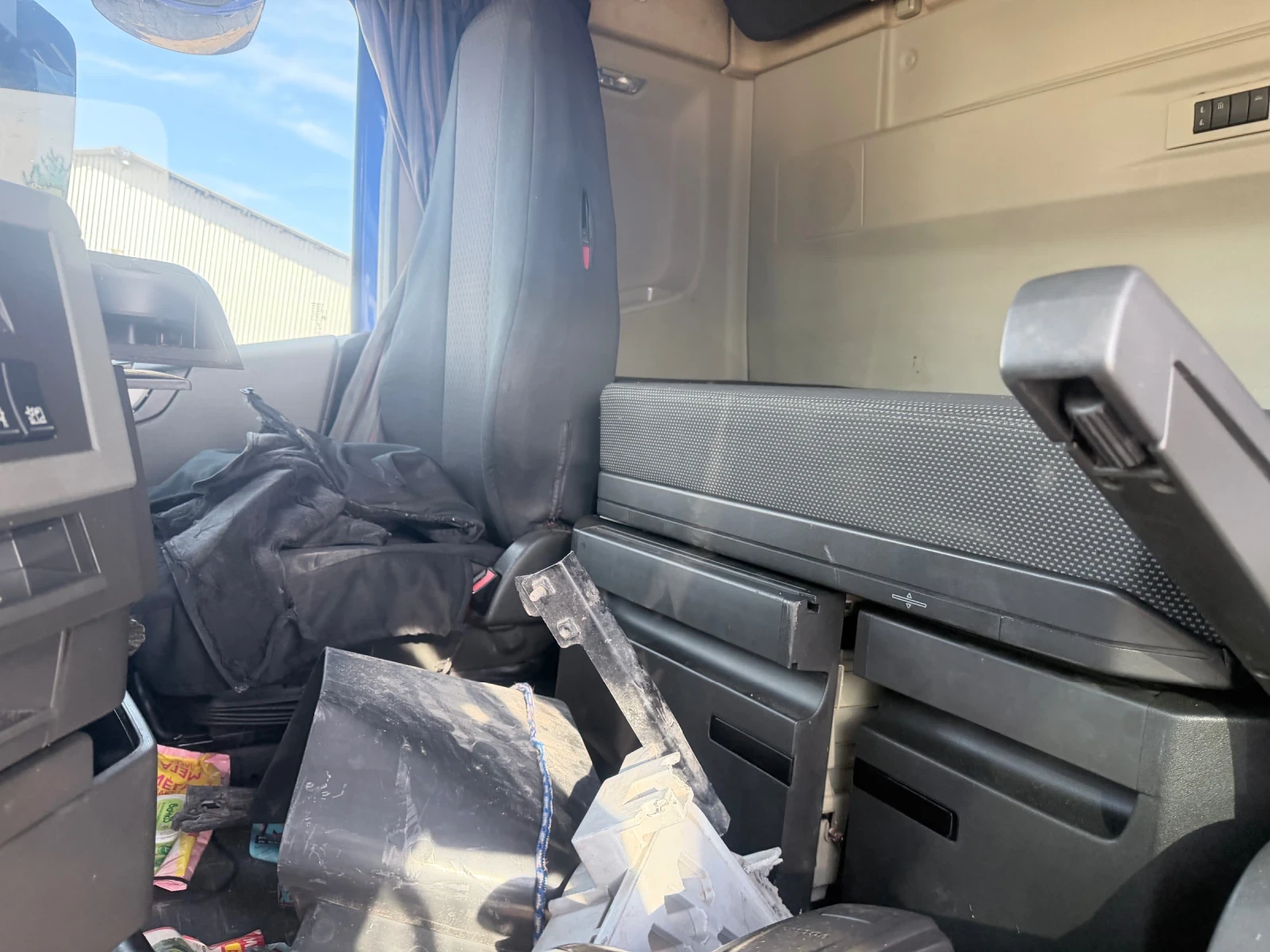 Volvo Fh 460 - изображение 8