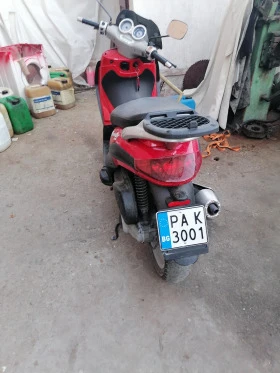 Piaggio Beverly 200, снимка 7