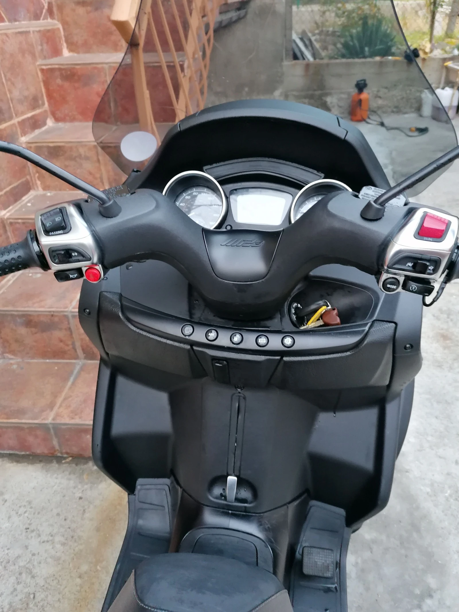 Piaggio Mp3 350i LT ABS ASR - изображение 7