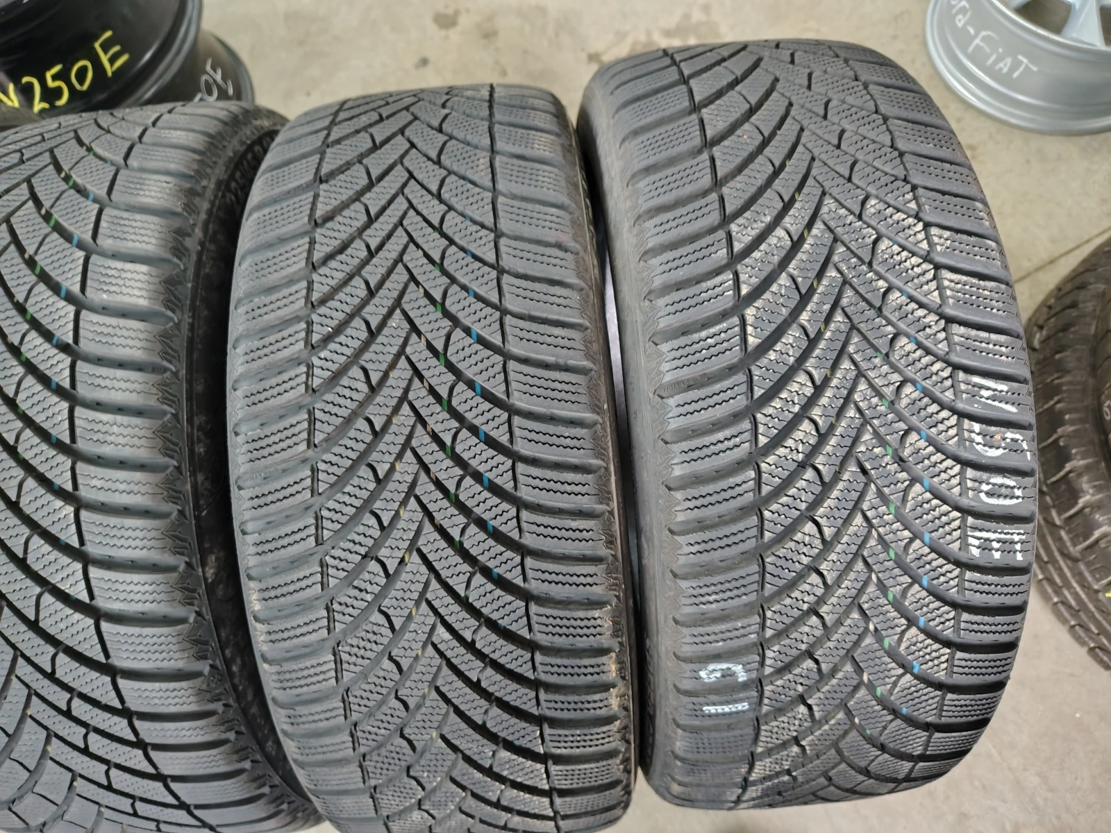 ���� 225/45R18 | Mobile.bg � ����������� 3
