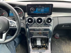 Mercedes-Benz C 300 /ПАНОРАМА/ПОДГРЕВИ/ЛИЦЕНЗИРАН ПРОДАВАЧ, снимка 9