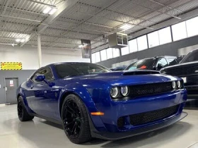 Dodge Challenger SRT Hellcat Redeye Widebody RWD, снимка 1