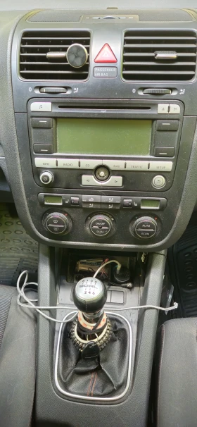 VW Golf 1.9 TDI 6 скорости, снимка 6