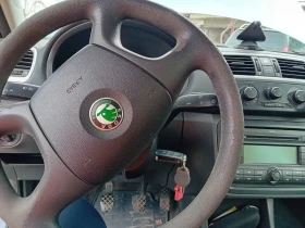 Skoda Roomster 1.4i - 2600 € / 5085.16 лв. - 10236431 9
