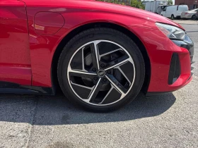 Audi E-Tron GT QUATTRO / DISTRONIC / ОБДУХВАНЕ / ПАНОРАМА - 34890 € / 68238.91 лв. - 43173318 6