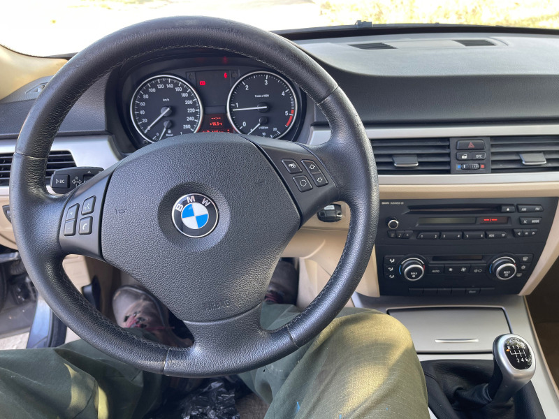 BMW 320 2.0, снимка 7 - Автомобили и джипове - 42430326