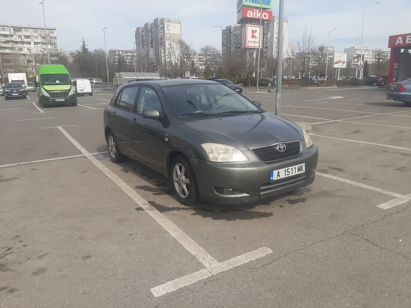 Toyota Corolla Е120, снимка 2 - Автомобили и джипове - 49451523