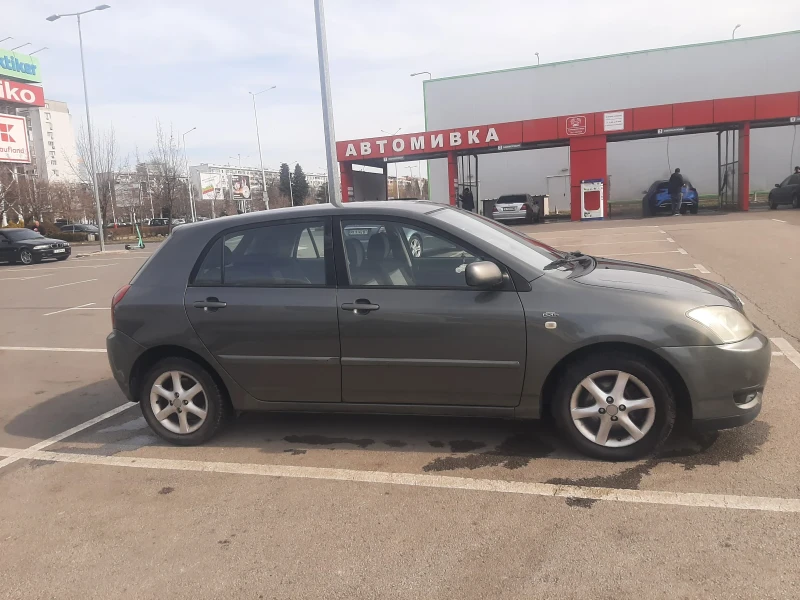 Toyota Corolla Е120, снимка 4 - Автомобили и джипове - 49451523