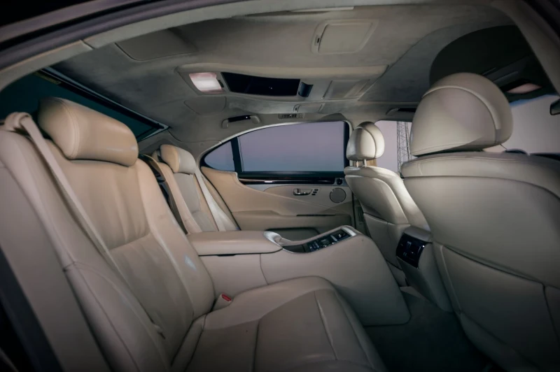 Lexus LS 600 LS600HL, снимка 8 - Автомобили и джипове - 52956517