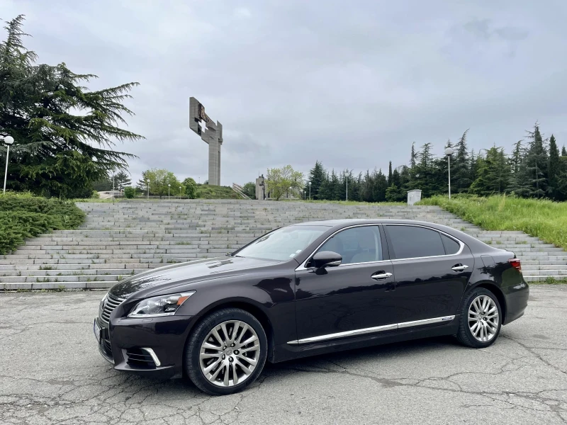 Lexus LS 600 LS600HL