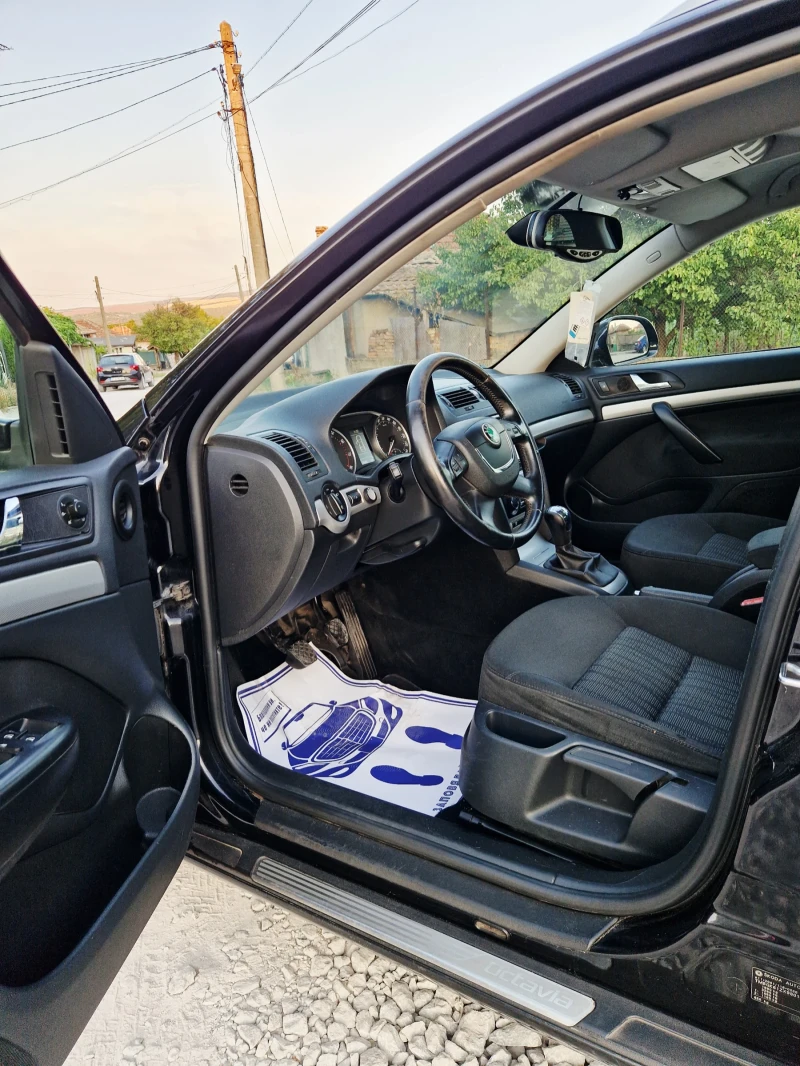 Skoda Octavia 1.8 TSI/GAS, снимка 9 - Автомобили и джипове - 52513122