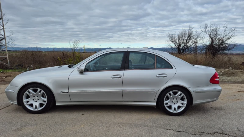 Mercedes-Benz E 320, снимка 2 - Автомобили и джипове - 52680281