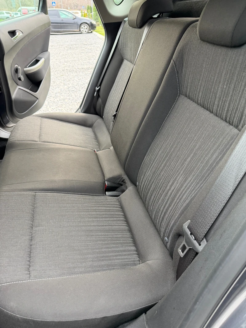 Opel Astra CDTI, снимка 8 - Автомобили и джипове - 52728937