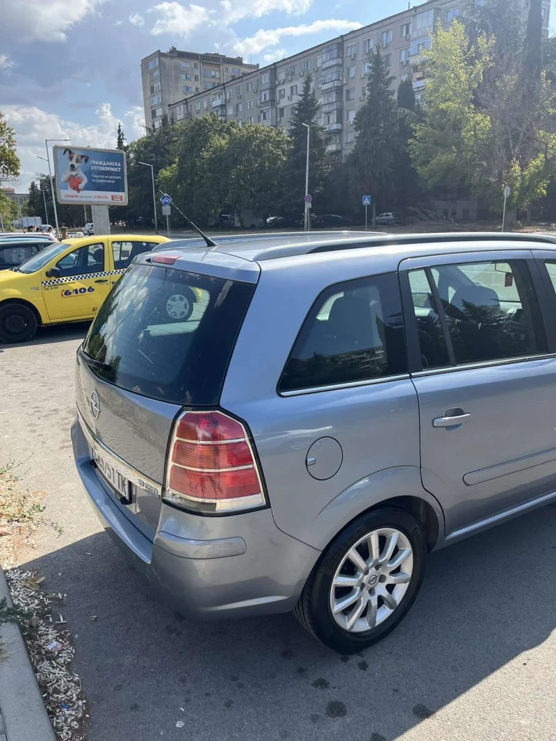 Opel Zafira, снимка 6 - Автомобили и джипове - 53055703