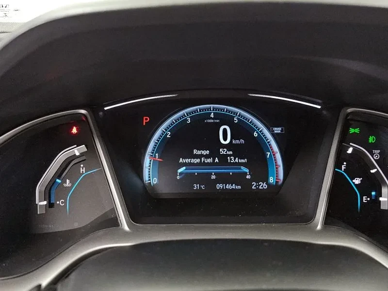 Honda Civic 2.0 10Th Generation, снимка 8 - Автомобили и джипове - 56016231
