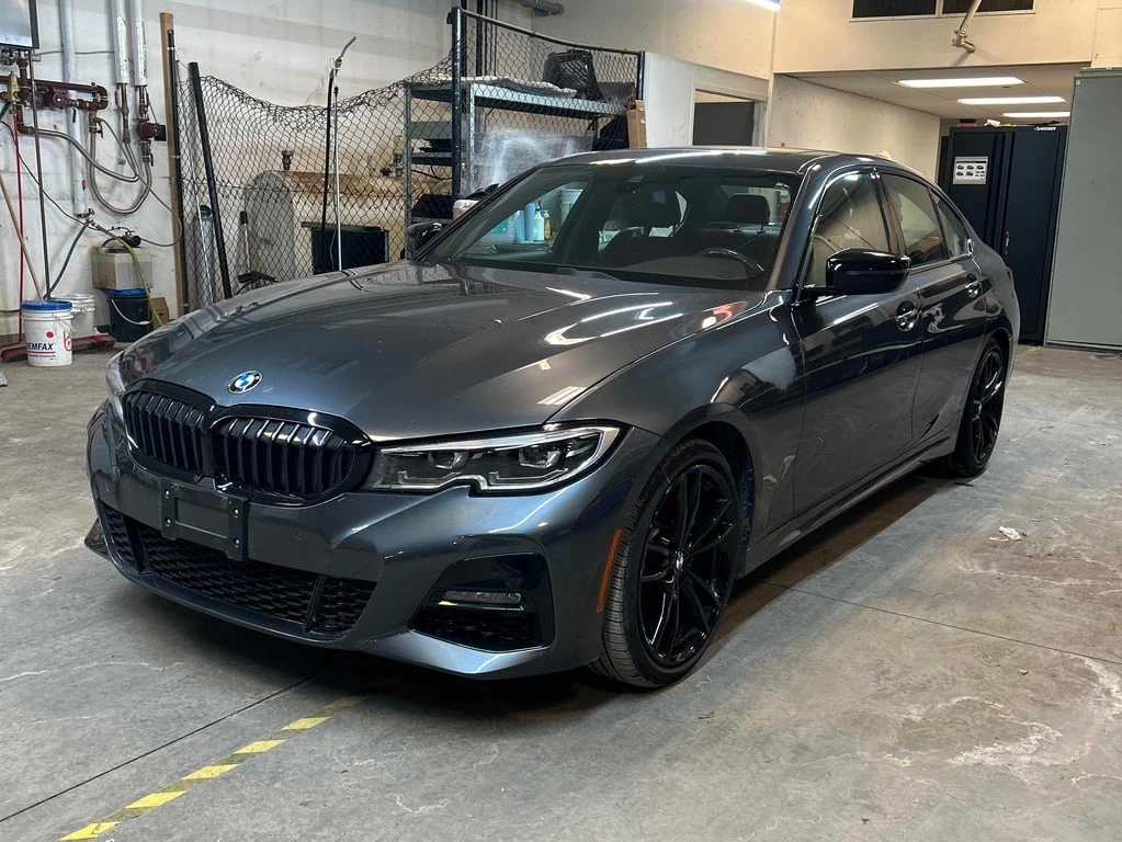 BMW 330 i xDrive 2022* CARFAX * БЕЗ ПЪРВОНАЧАЛНА ВНОСКА, снимка 1