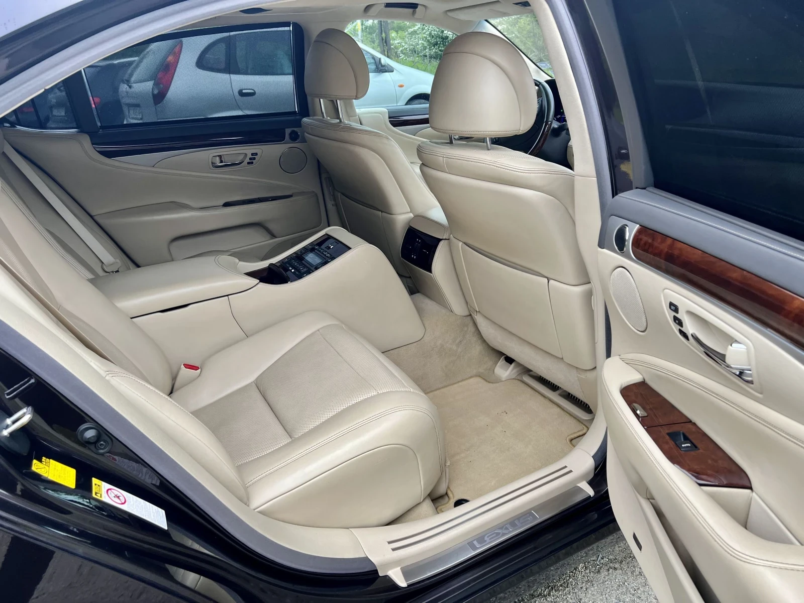 Lexus LS 600 LS600HL - изображение 8