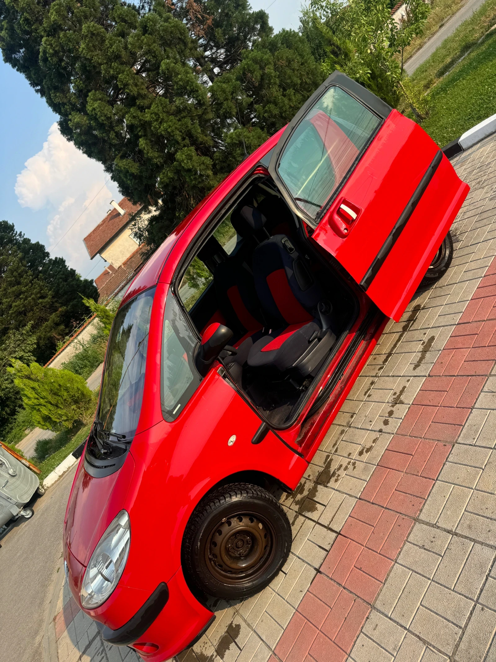 Peugeot 1007 1.4 i - изображение 6