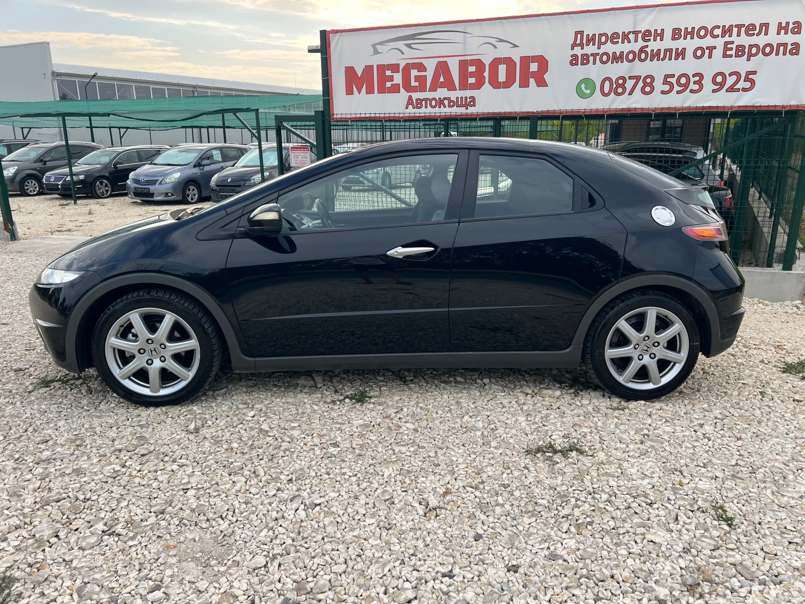 Honda Civic 1.8i V-tec/140p.s. - изображение 8