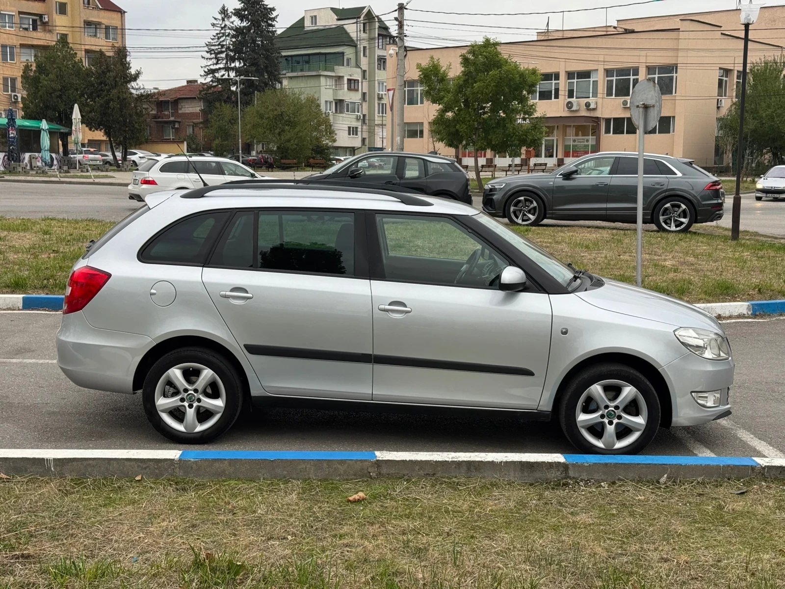 Skoda Fabia 1.6TDi FaceLift  | Mobile.bg   4