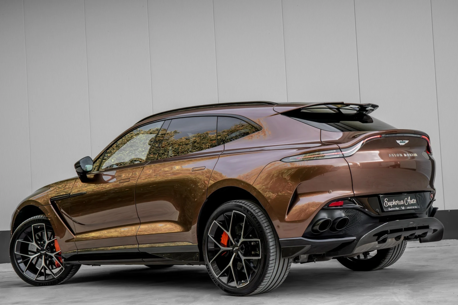 Aston Martin DBX 707* MY25* PERFORMANCE* CARBON* LIMITED * ГАРАНЦИЯ - изображение 3