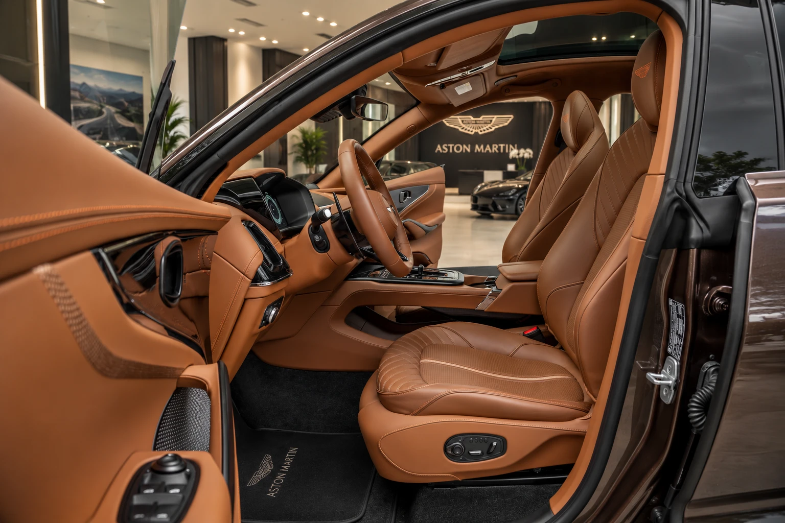 Aston Martin DBX 707* MY25* PERFORMANCE* CARBON* LIMITED * �������� | Mobile.bg � ����������� 9