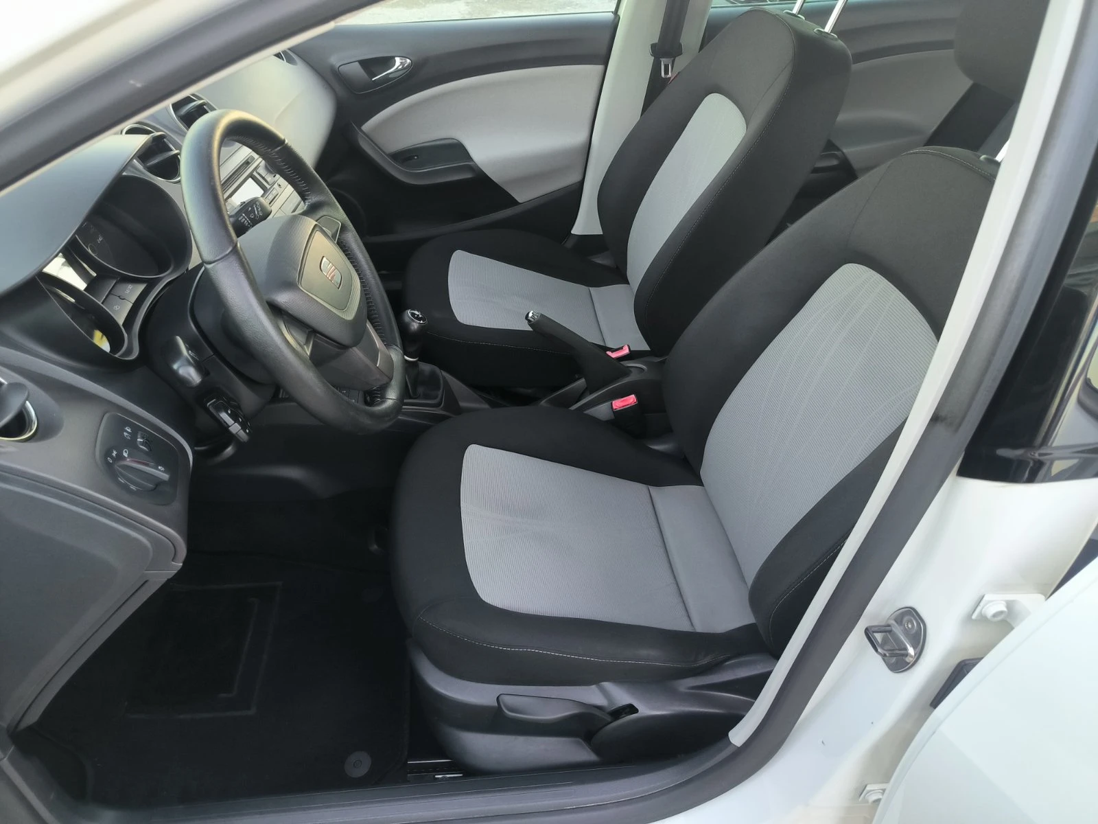 Seat Ibiza 1.6d-Euro-5B-90k.s. | Mobile.bg � ����������� 15