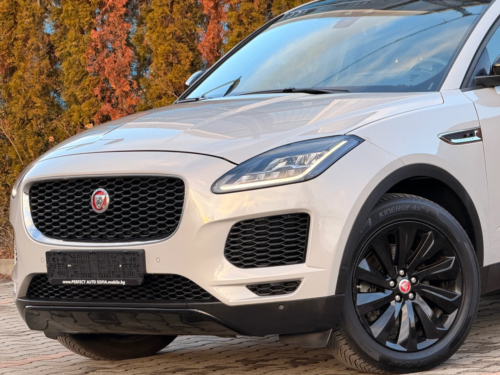Jaguar E-pace S-DAYNAMIC-КОЖА-ПОДГРЕВ-HEAD UP-ПРОЖЕКЦИЯ-ЦВ-НАРДО - изображение 2