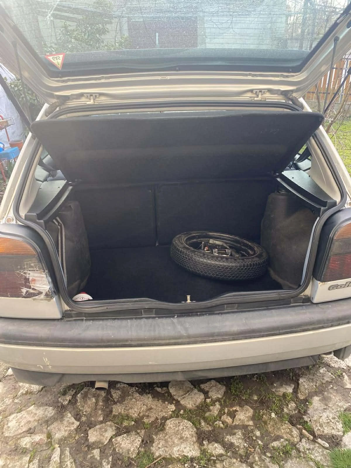 VW Golf 3, снимка 4 - Автомобили и джипове - 53976177