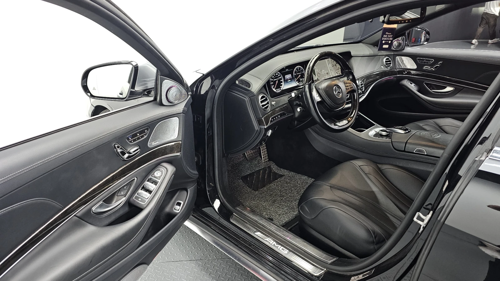 Mercedes-Benz S 63 AMG BURMASTER* 360* МАСАЖ* ОБДУХ* AMBIENT* КРАЙНА ЦЕНА, снимка 8 - Автомобили и джипове - 54645843