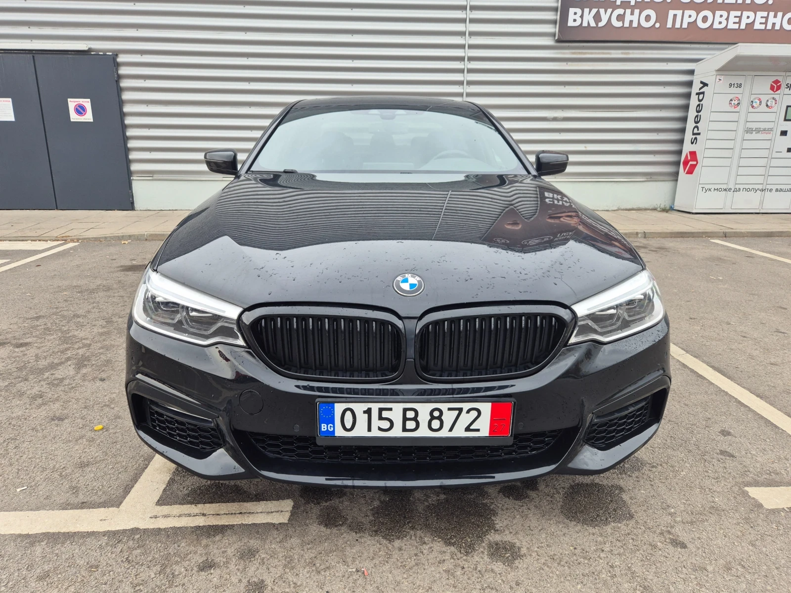 BMW 530 D Xdrive! M пакет! Harman! Вакум! , снимка 2 - Автомобили и джипове - 54952708