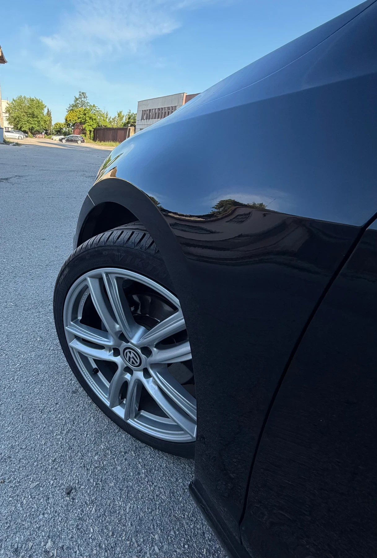 VW Golf 1.6 TDI R-line, снимка 6 - Автомобили и джипове - 54954278