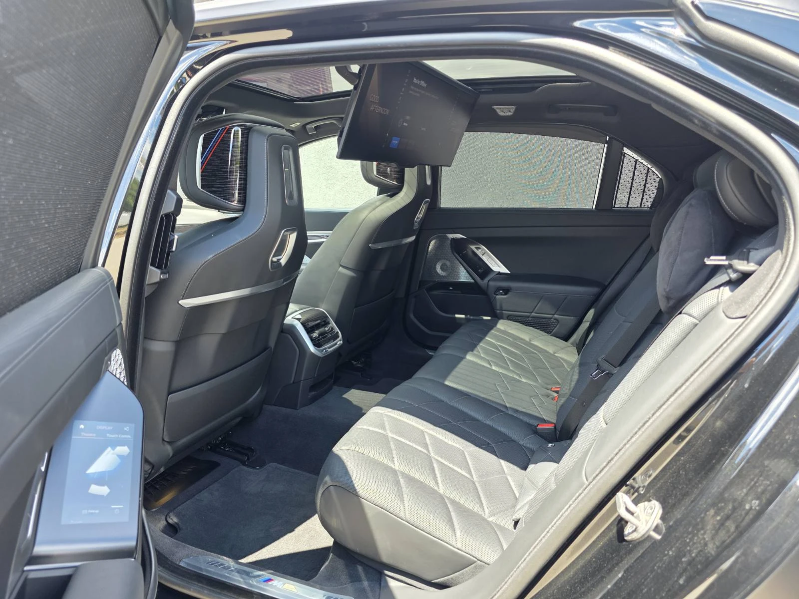 BMW 740 D  LONG MILD HYBRID XDRIVE, снимка 17 - Автомобили и джипове - 55188671