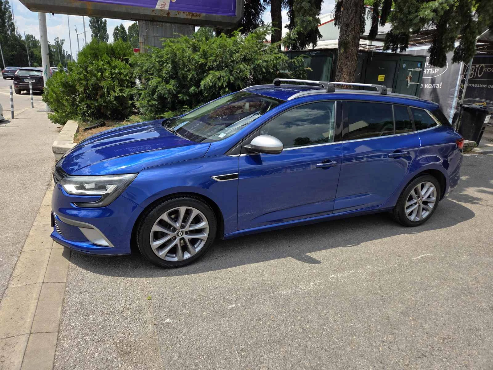 Renault Megane GT Line, снимка 4 - Автомобили и джипове - 55193162