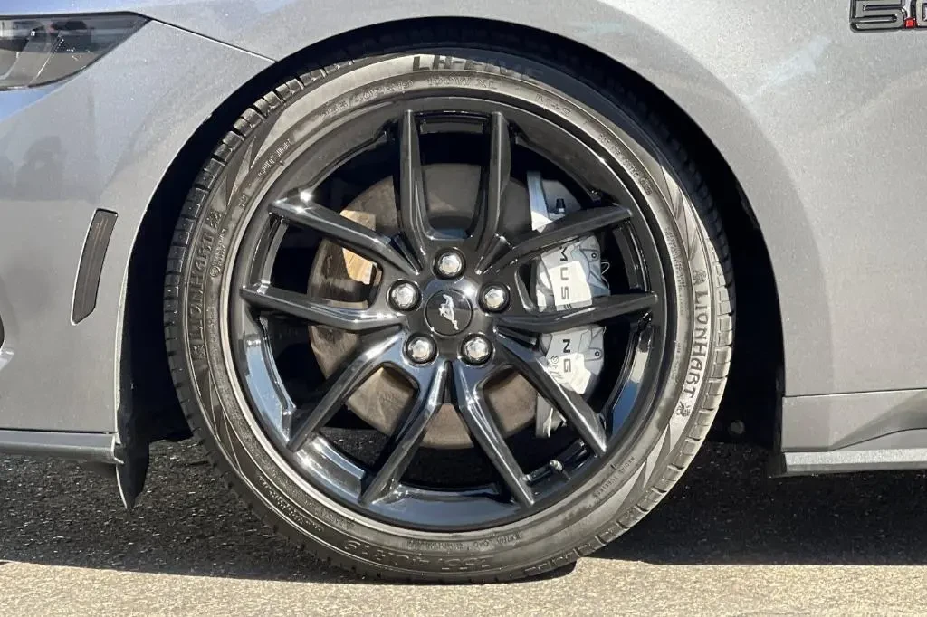 Ford Mustang GT, снимка 17 - Автомобили и джипове - 55570645