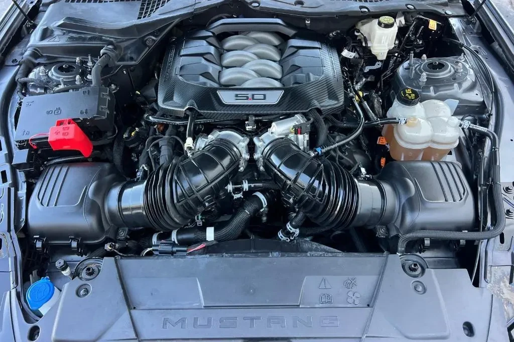 Ford Mustang GT, снимка 16 - Автомобили и джипове - 55570645