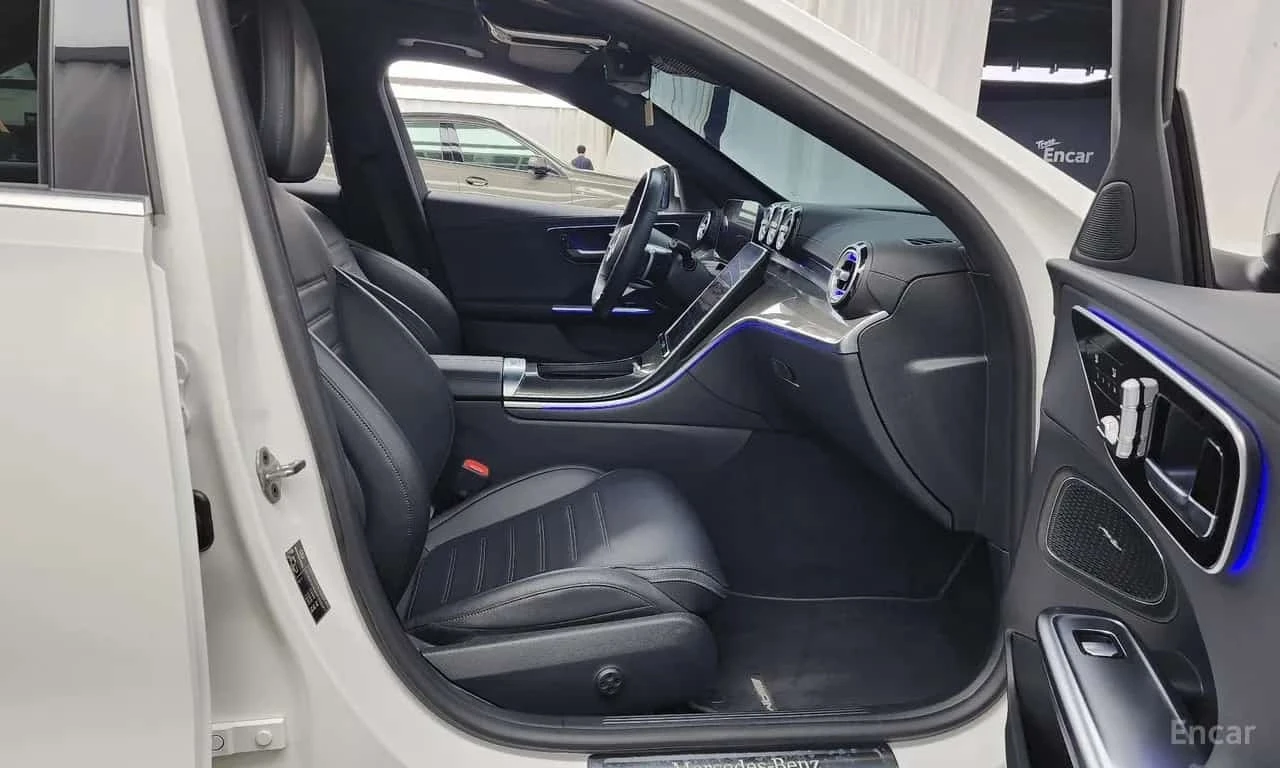 Mercedes-Benz C 300 * C300 AMG Line * ЦЕНА ДО БГ, снимка 11 - Автомобили и джипове - 55736249