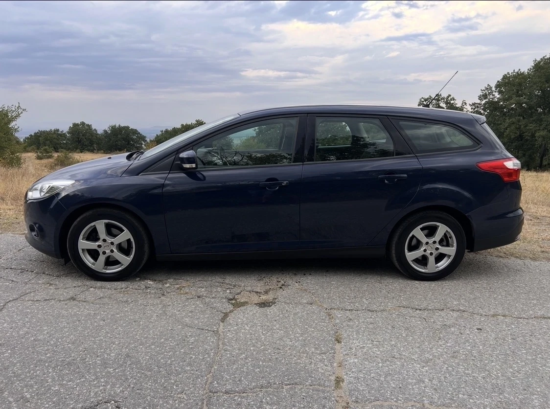 Ford Focus 1.6 TDCi, снимка 3 - Автомобили и джипове - 56046941