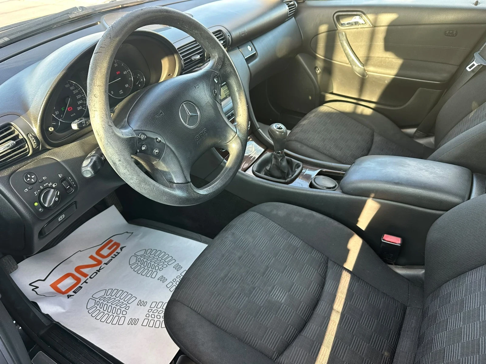 Mercedes-Benz C 200 CDI EURO4 , снимка 9 - Автомобили и джипове - 56214959