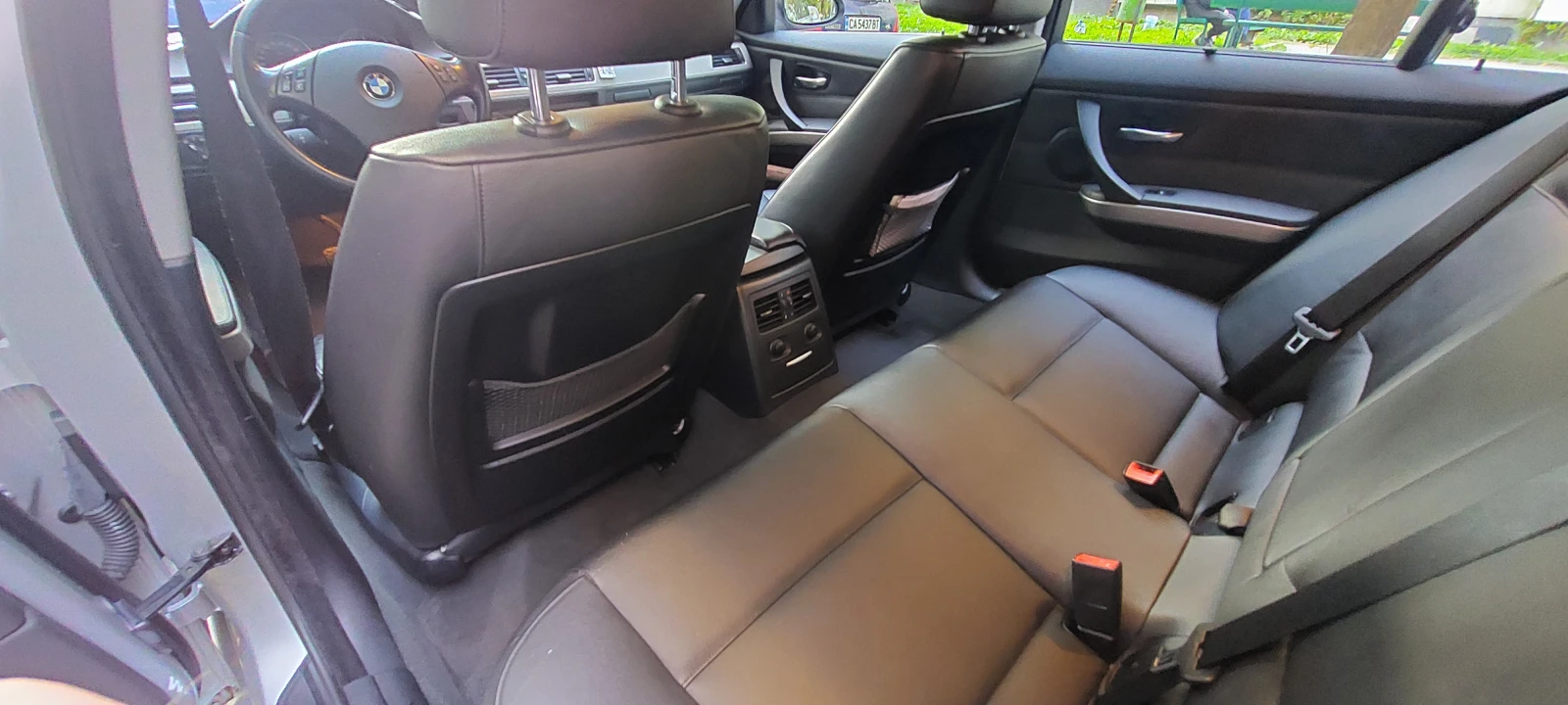 BMW 330 XI, снимка 9 - Автомобили и джипове - 56233550