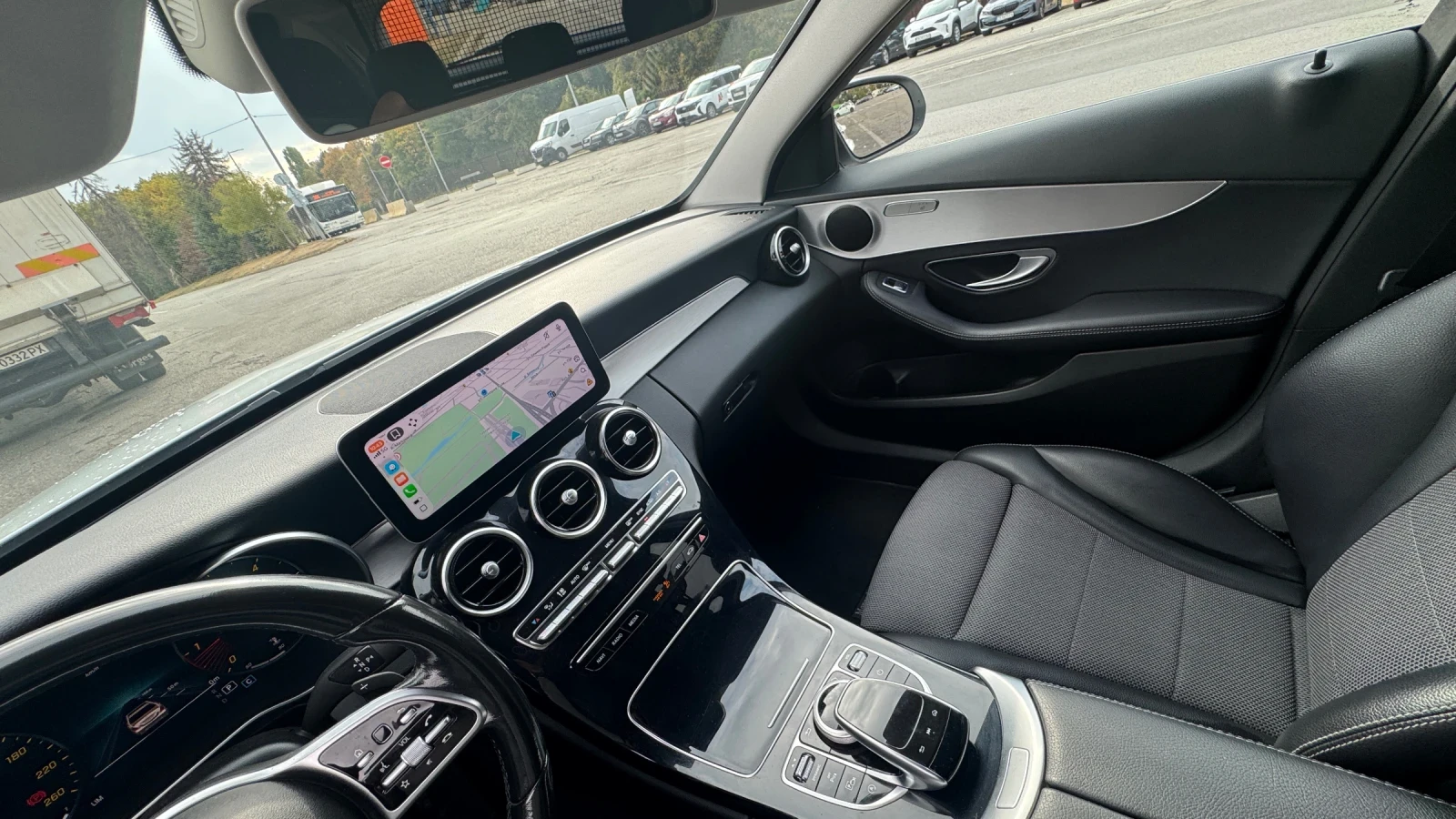 Mercedes-Benz C 220 4 MATIC - AMG optika, снимка 10 - Автомобили и джипове - 56530983