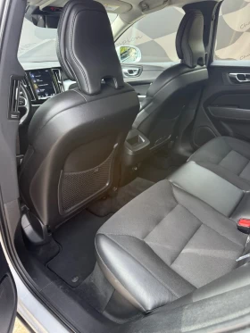 Volvo XC60 2.0 D5 AWD, снимка 13