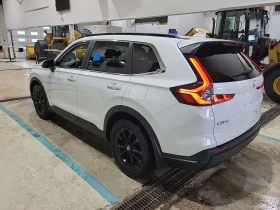 Honda Cr-v SPORT| PANO| ПОДГРЕВИ| CARFAX, снимка 4